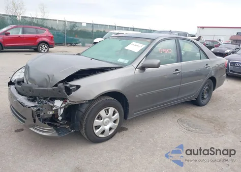 2004 Toyota Camry Le from USA, damaged, VIN 4T1BE32K44U891723